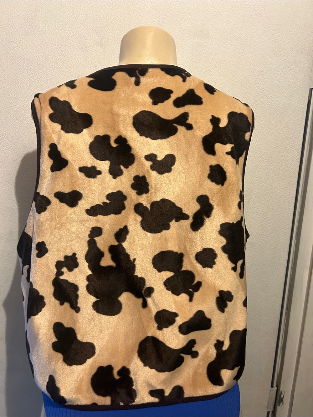 White Stag Beige & Dark Brown Faux Fur Cow-Print Zip Vest - Picture 6 of 7